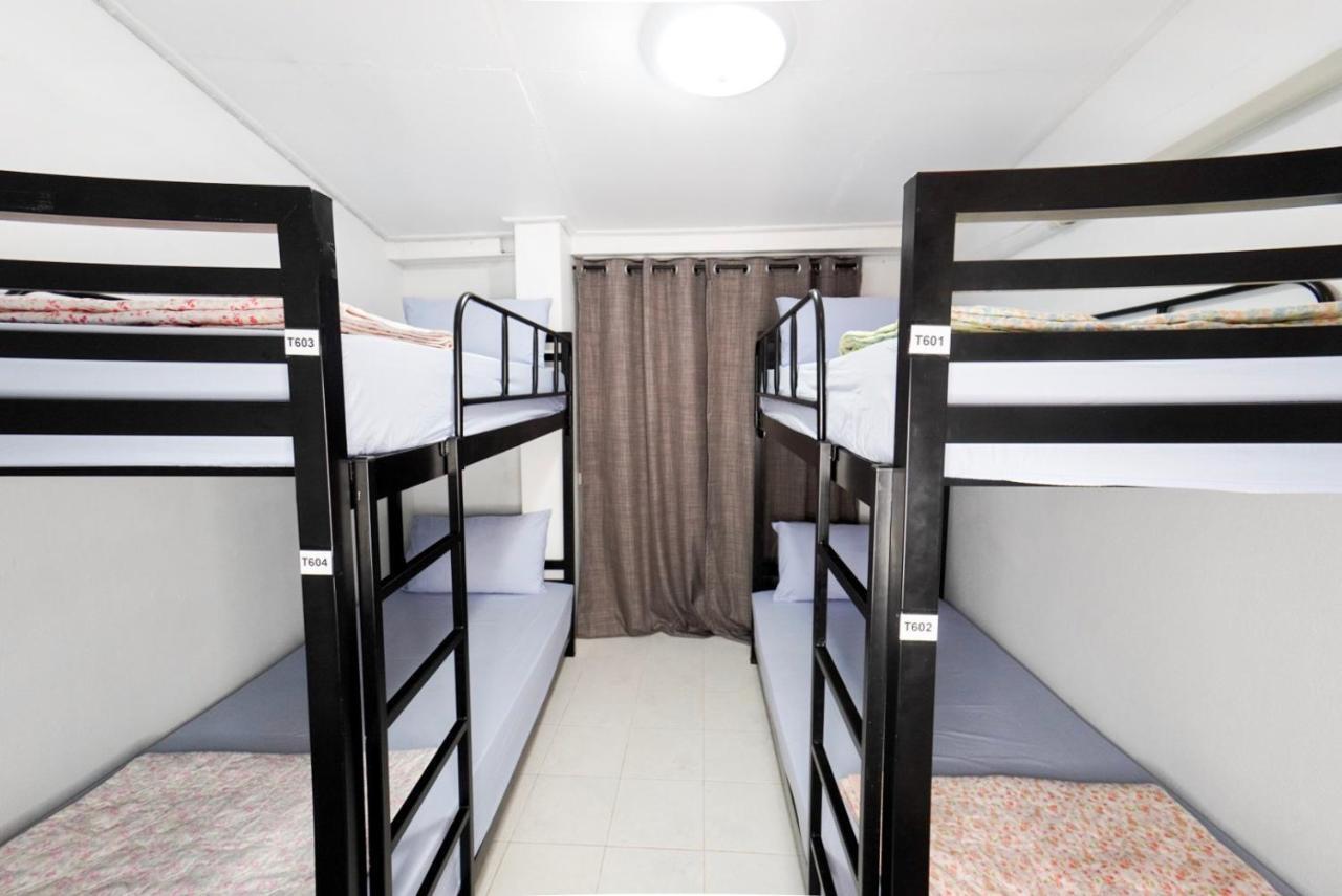 One Trinity Hostel Пханган Экстерьер фото